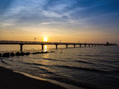 Grömitzer Seebrücke bei Sonnenaufgang